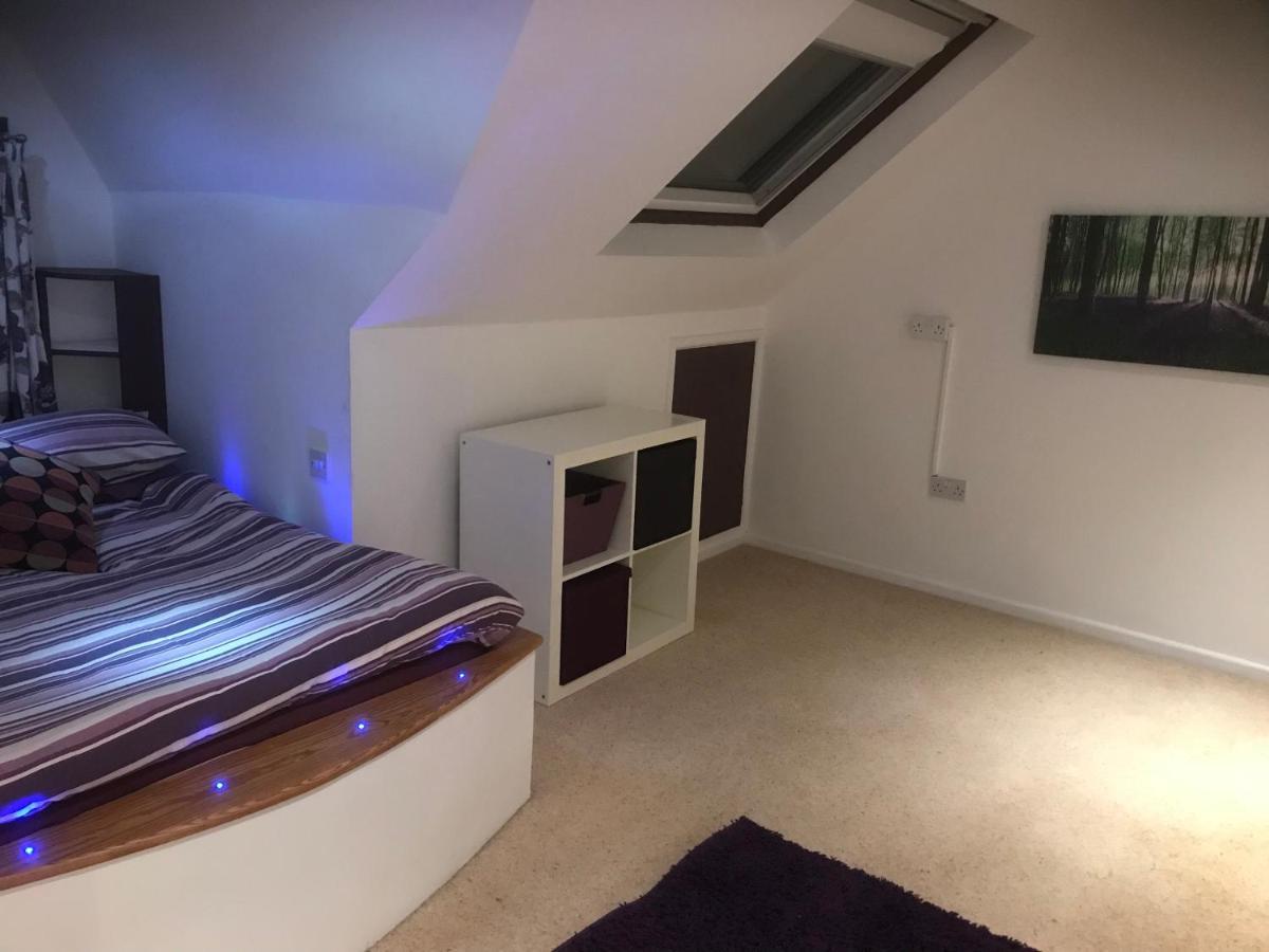 Top floor in beautiful home Weymouth Buitenkant foto